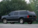Cadillac Escalade ESV Platinum 2002 года